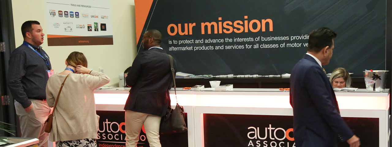 Contact Us_banner_3 Contact Us_banner_1280X3203